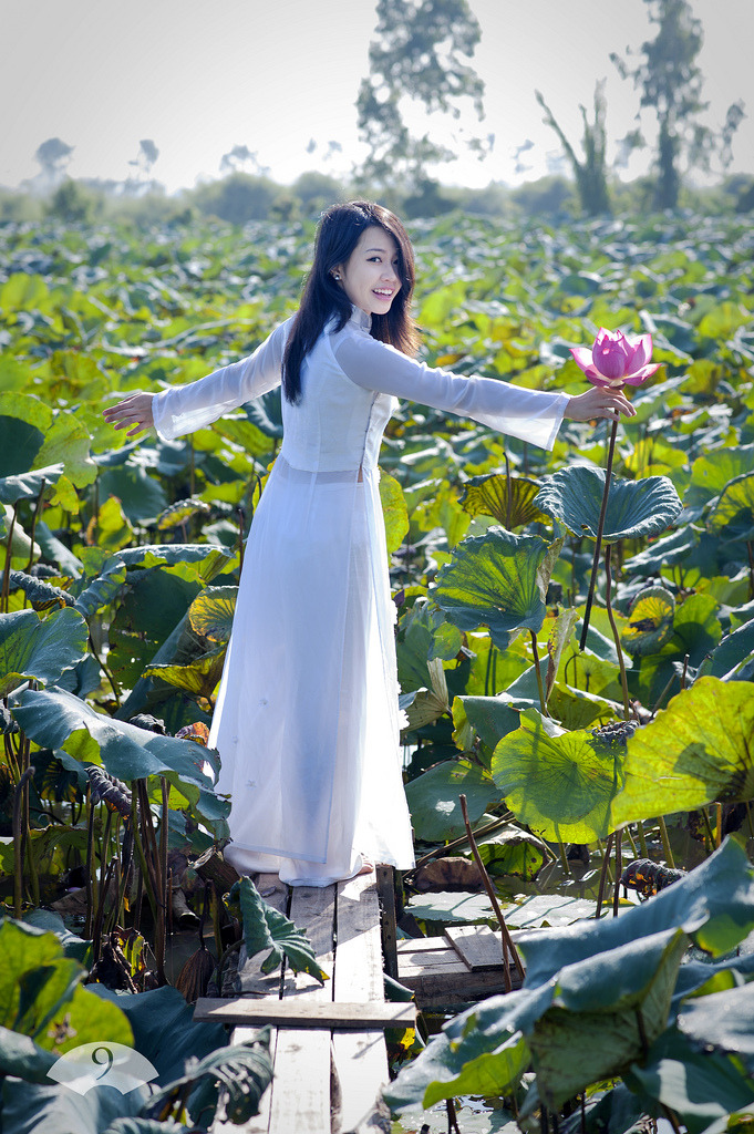 三妻四妾免费观看完整版高清穿越剧